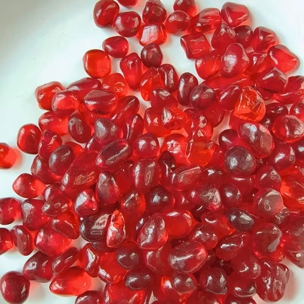 Γυάλινες πέτρες χωρίς τρύπα, ακανόνιστες, κόκκινο, 5–7mm, 50gr