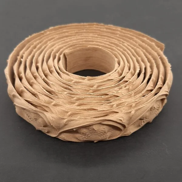 Ξυλόγλυπτη Τρέσα Εύκαμπτη ~215εκ. Χ 1,5εκ. 4136